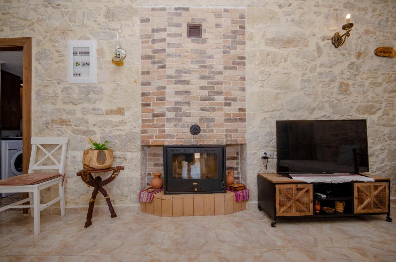 Ferienwohnung La Casa De Ioanna Kíssamos Exterior foto