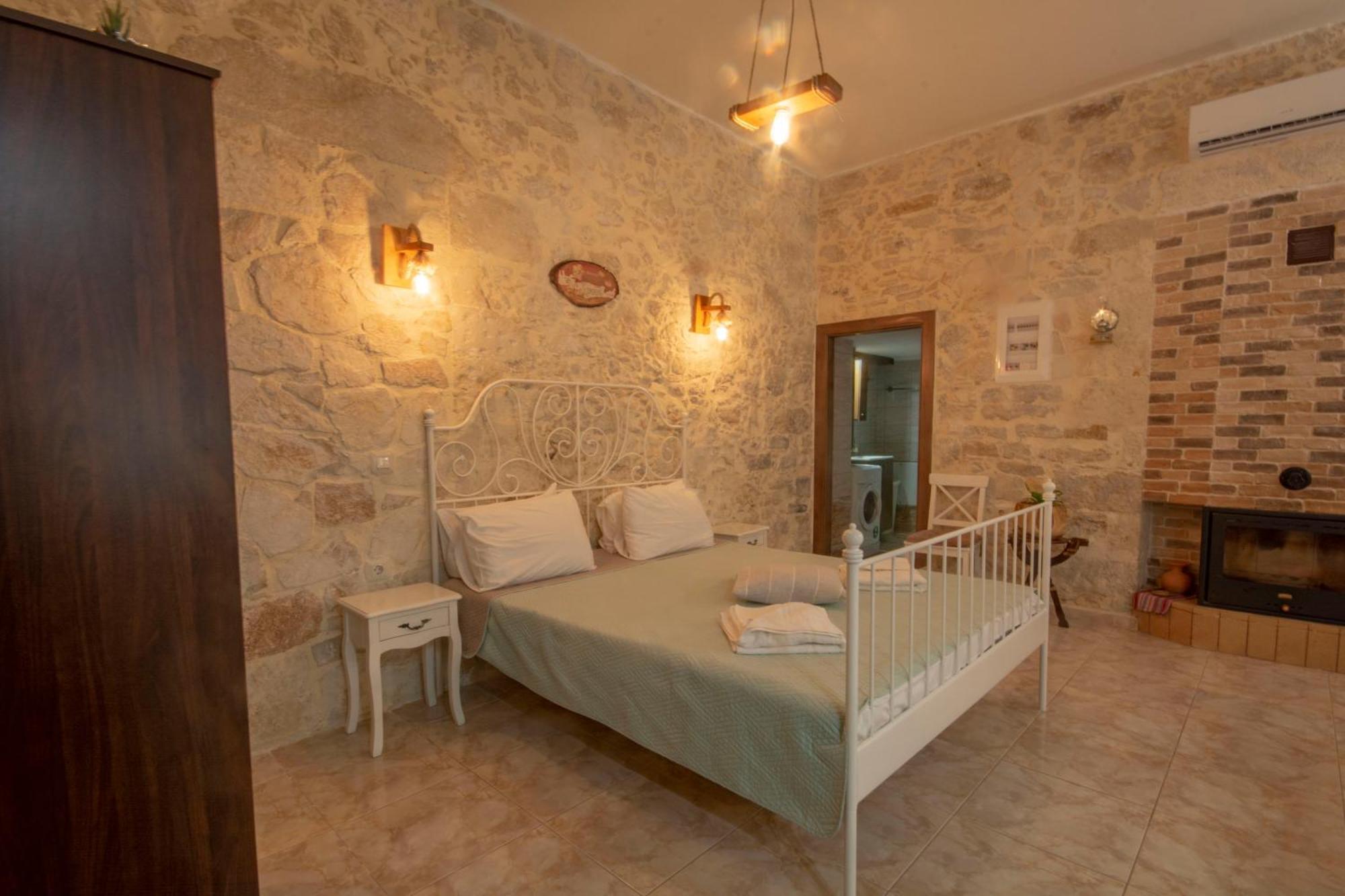 Ferienwohnung La Casa De Ioanna Kíssamos Exterior foto