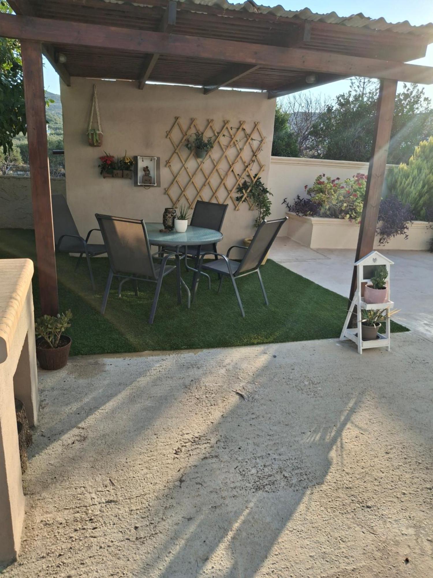 Ferienwohnung La Casa De Ioanna Kíssamos Exterior foto