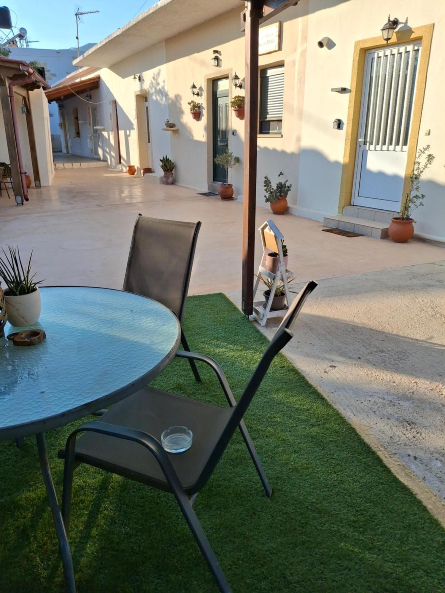 Ferienwohnung La Casa De Ioanna Kíssamos Exterior foto